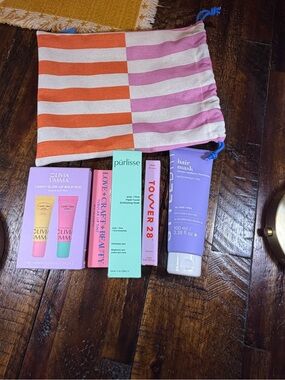 Ipsy Beauty Lot Tower 28 Mascara Purlisse Exfoliating Mask Olivia Umma Duo